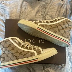 Gucci sneakers